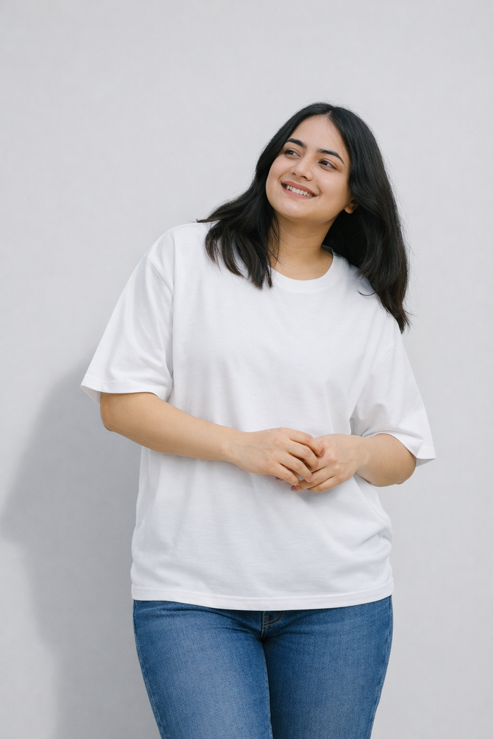 RELAXED FIT OVERSIZED T-SHIRT- White