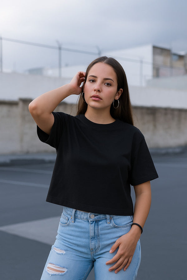 RELAXED FIT CROP TOP- Black